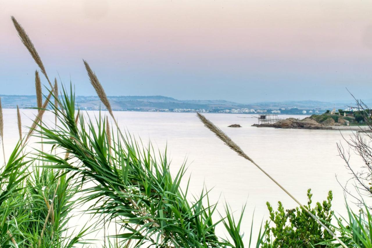 Residenze Longhi Bed & Breakfast Vasto Exterior foto