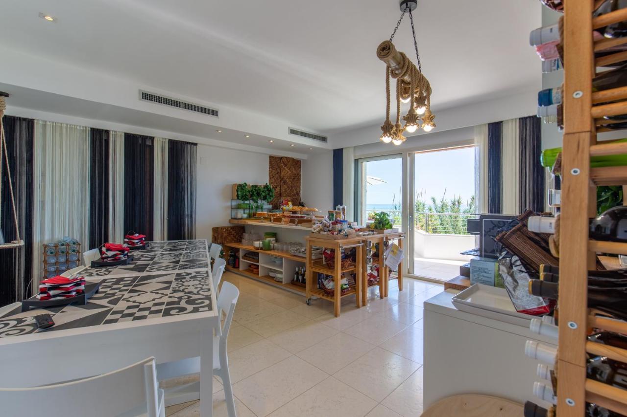 Residenze Longhi Bed & Breakfast Vasto Exterior foto