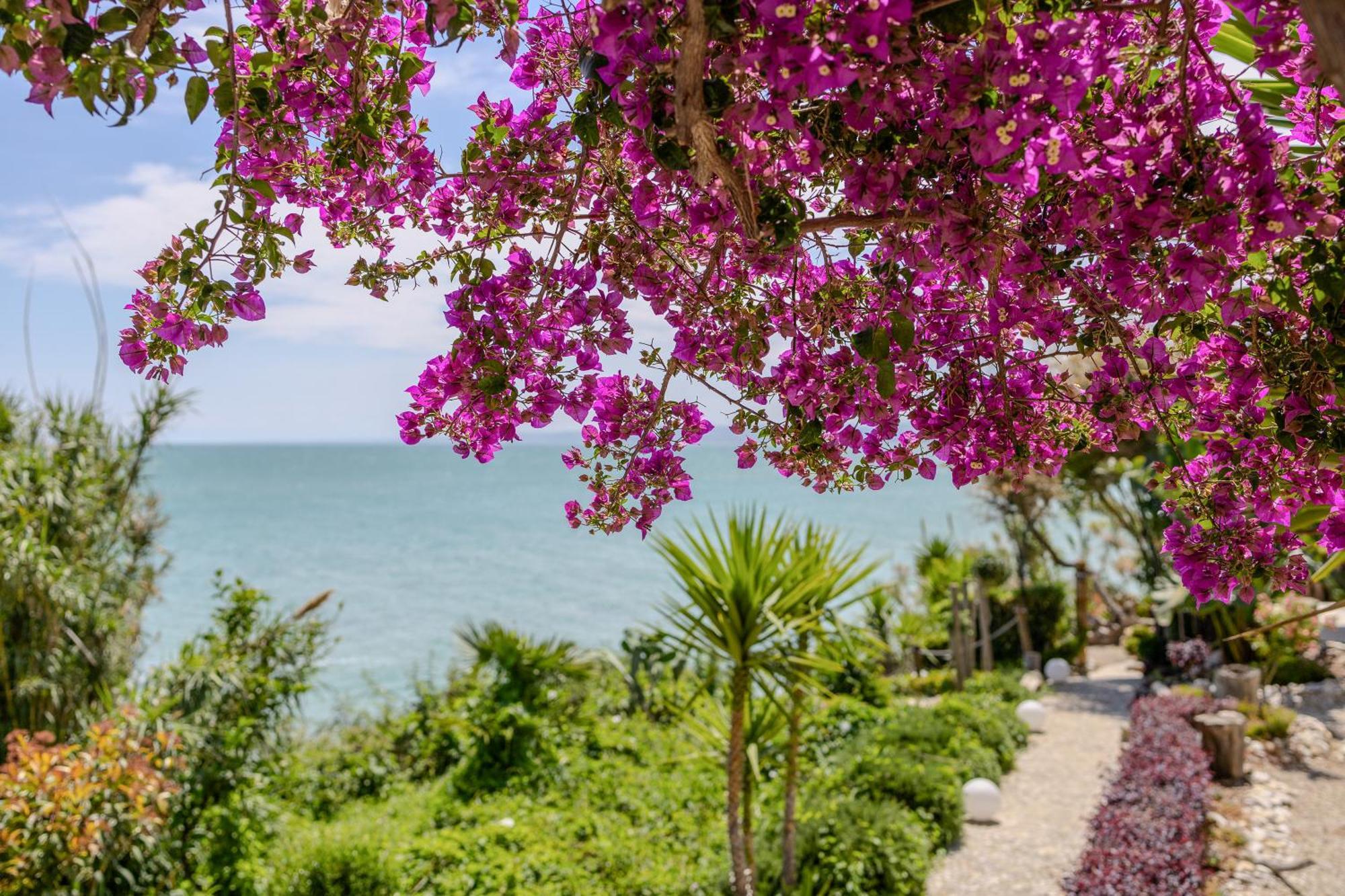 Residenze Longhi Bed & Breakfast Vasto Exterior foto